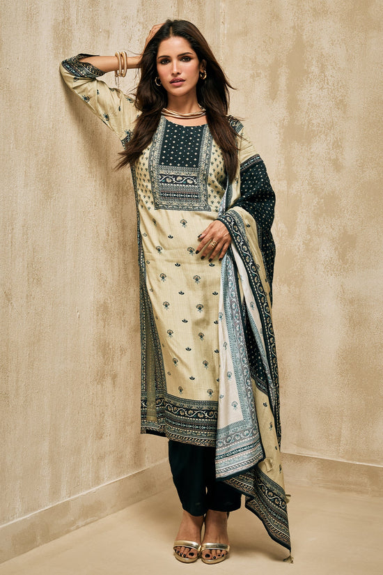 Green And Teal Embellished Kurta 3 Pcs Set