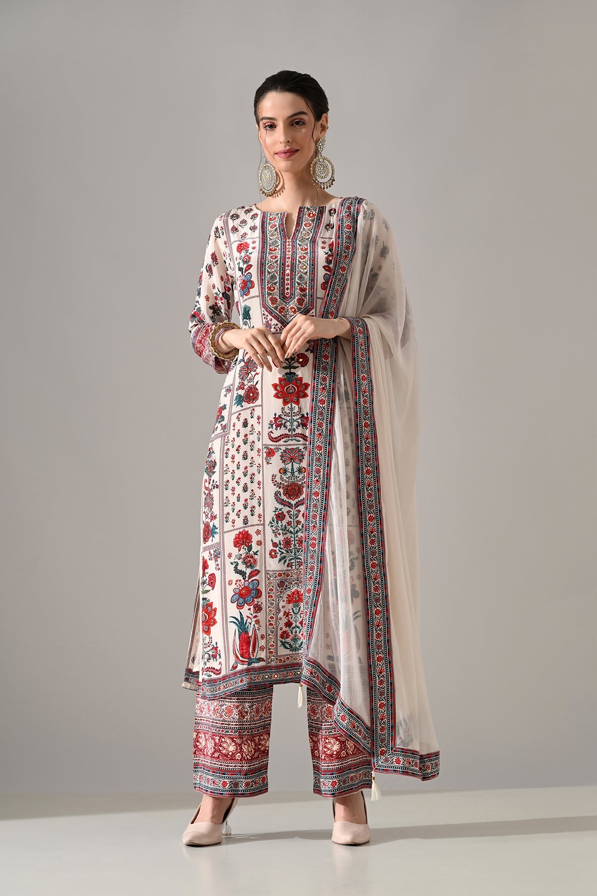 Cream Printed Mirror Embellished Kurta 3 Pcs Set