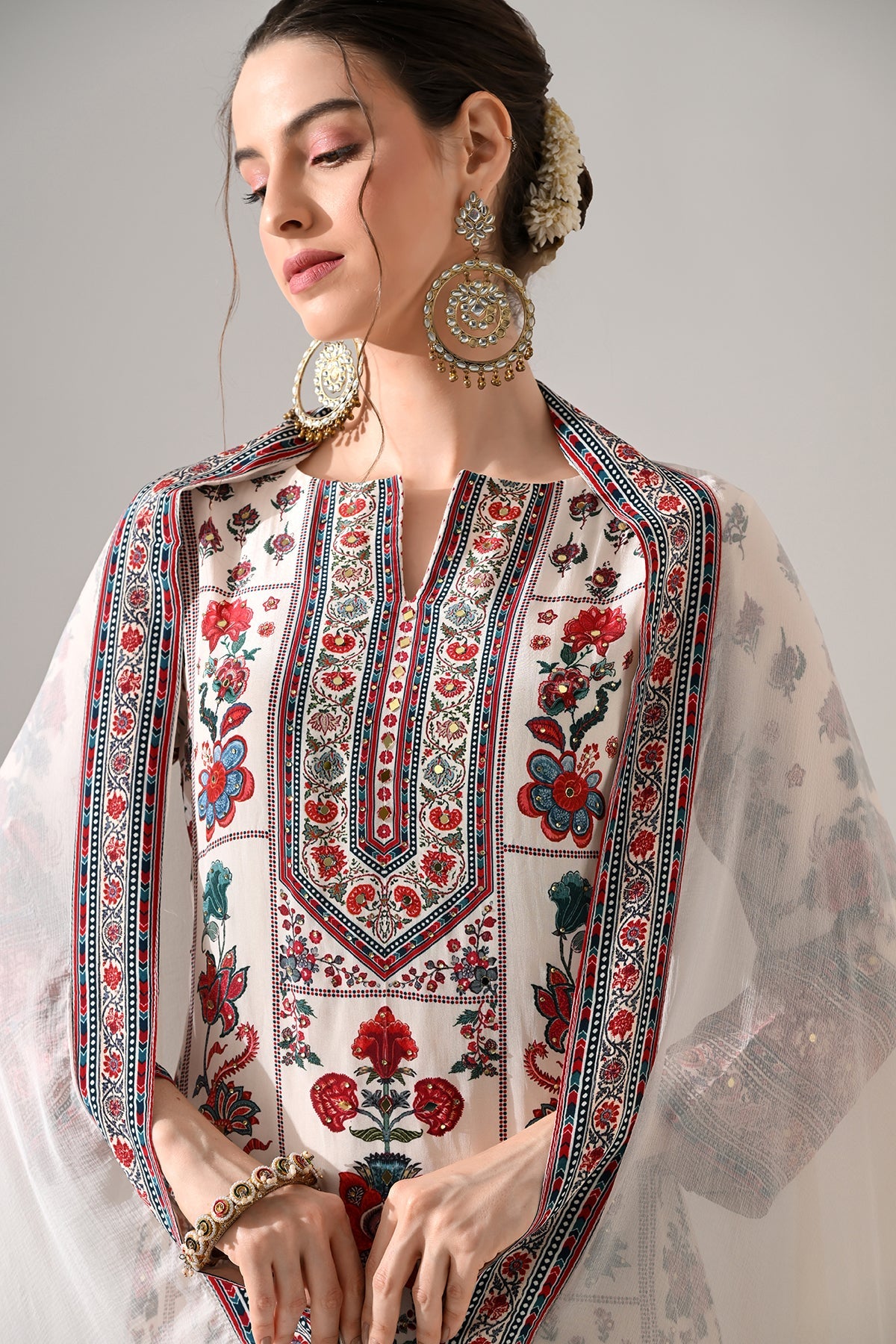 Cream Printed Mirror Embellished Kurta 3 Pcs Set