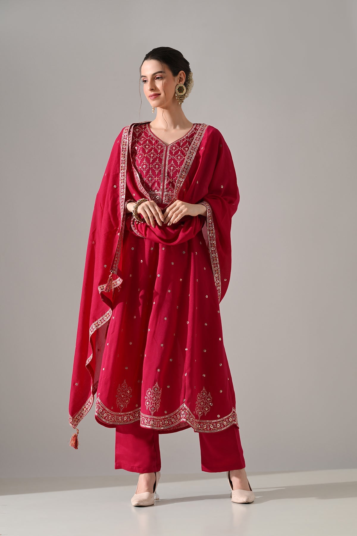 Pink Zari Embroidered Kurta 3 Pcs Set