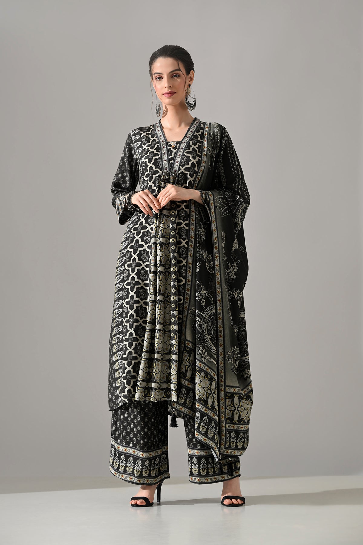 Black Printed Kurta 3 Pcs Set