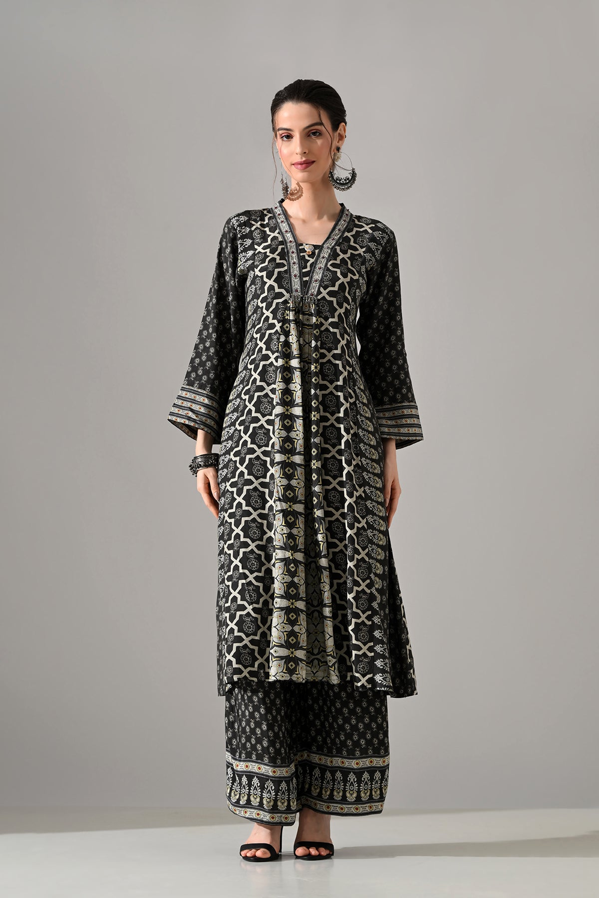 Black Printed Kurta 3 Pcs Set