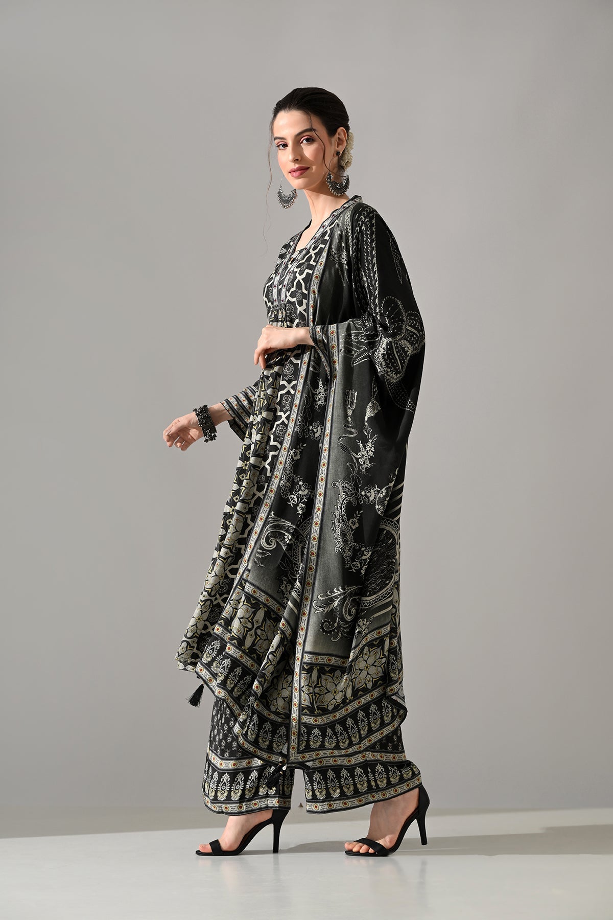 Black Printed Kurta 3 Pcs Set