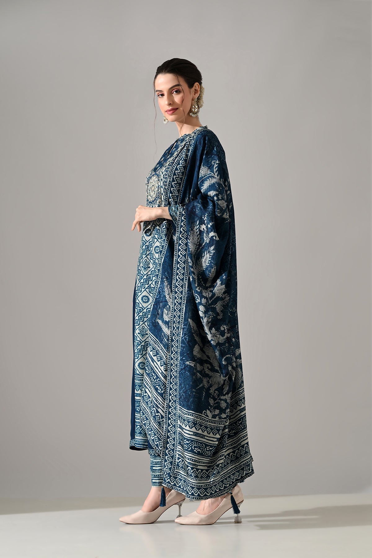 Blue Printed Kurta 3 Pcs Set