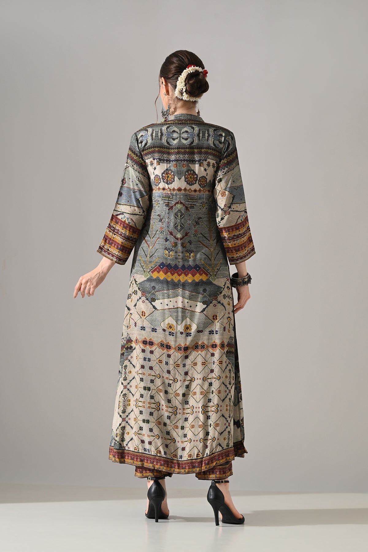 Grey Printed Kurta 3 Pcs Set