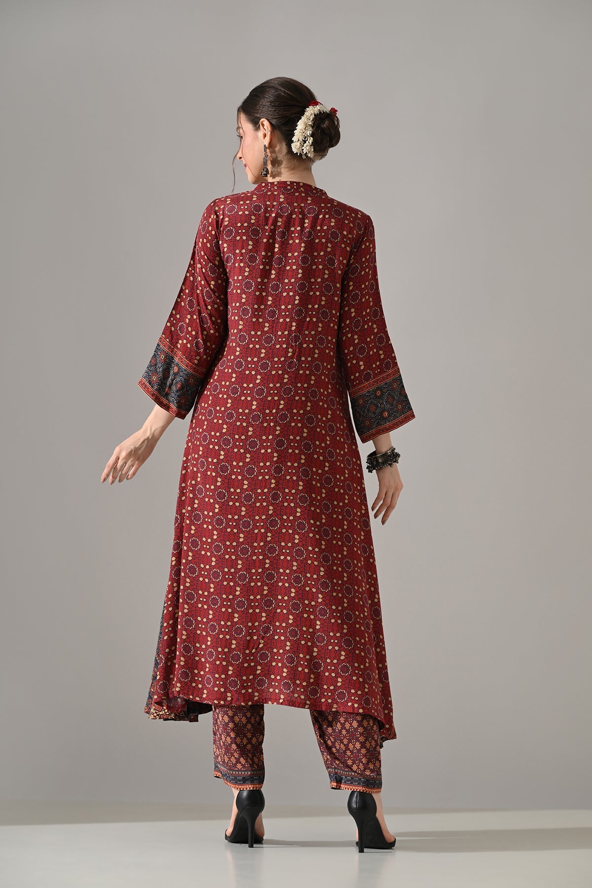 Maroon Printed Kurta 3 Pcs Set
