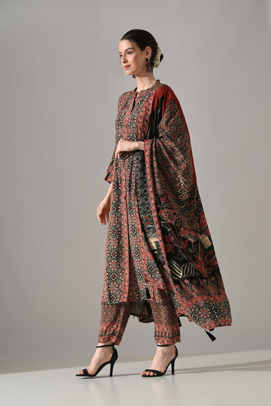 Multi Printed Kurta 3 Pcs Set