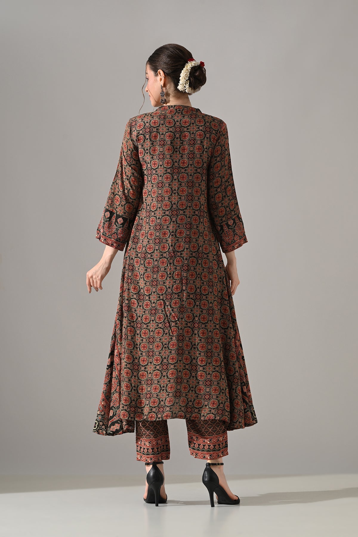 Multi Printed Kurta 3 Pcs Set