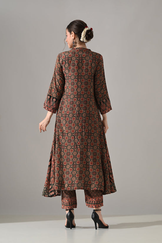 Multi Printed Kurta 3 Pcs Set