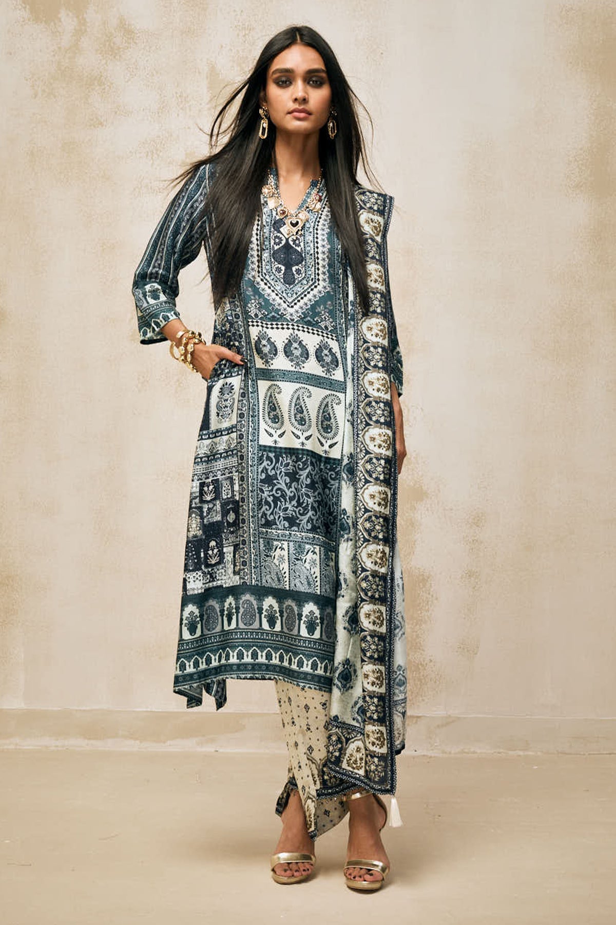 Blue Printed Kurta 3 Pcs Set