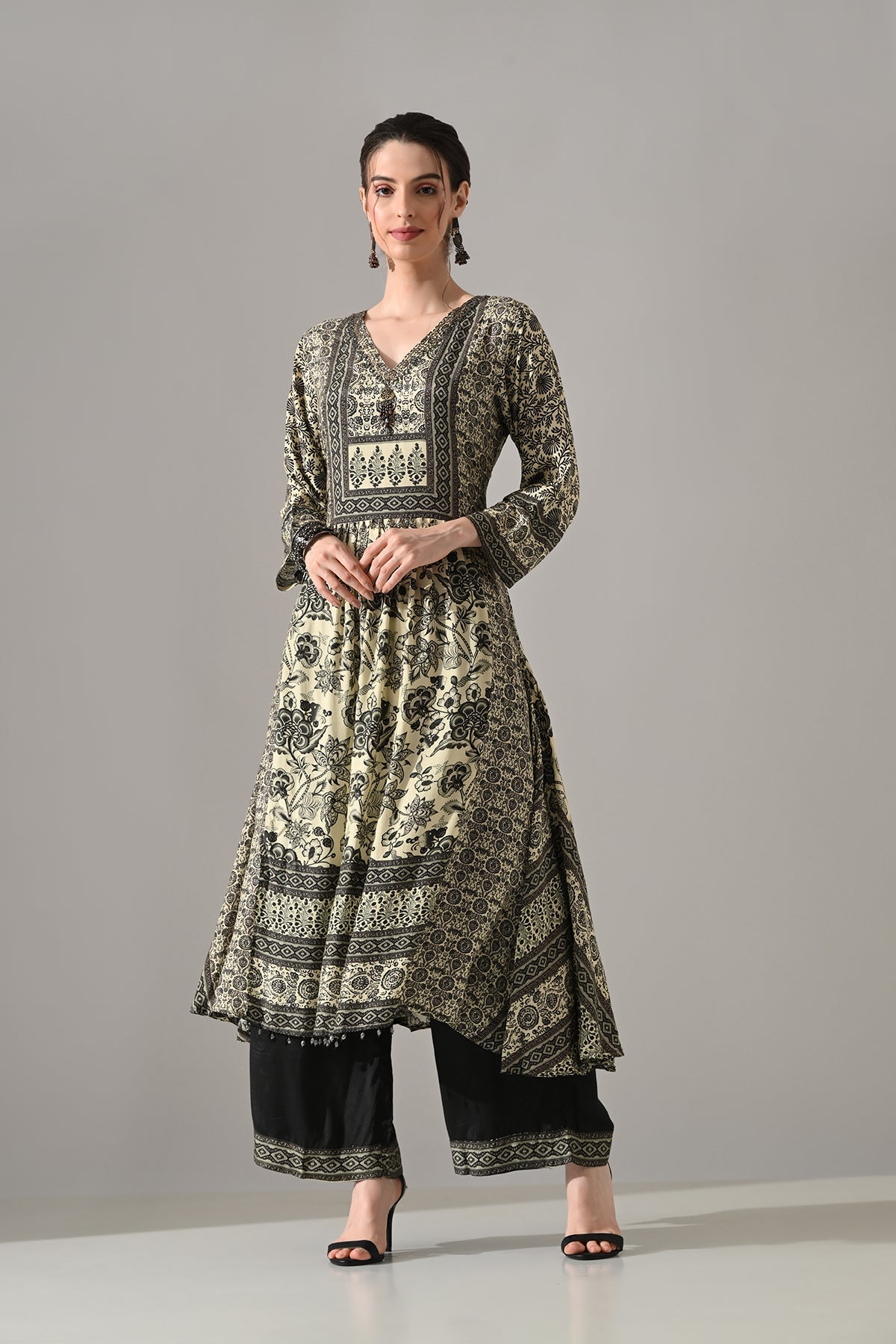 Green Printed Kurta 3 Pcs Set