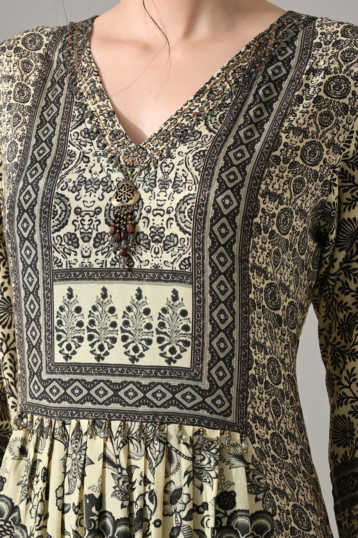 Green Printed Kurta 3 Pcs Set