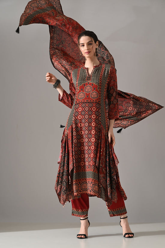 Maroon Printed Kurta 3 Pcs Set