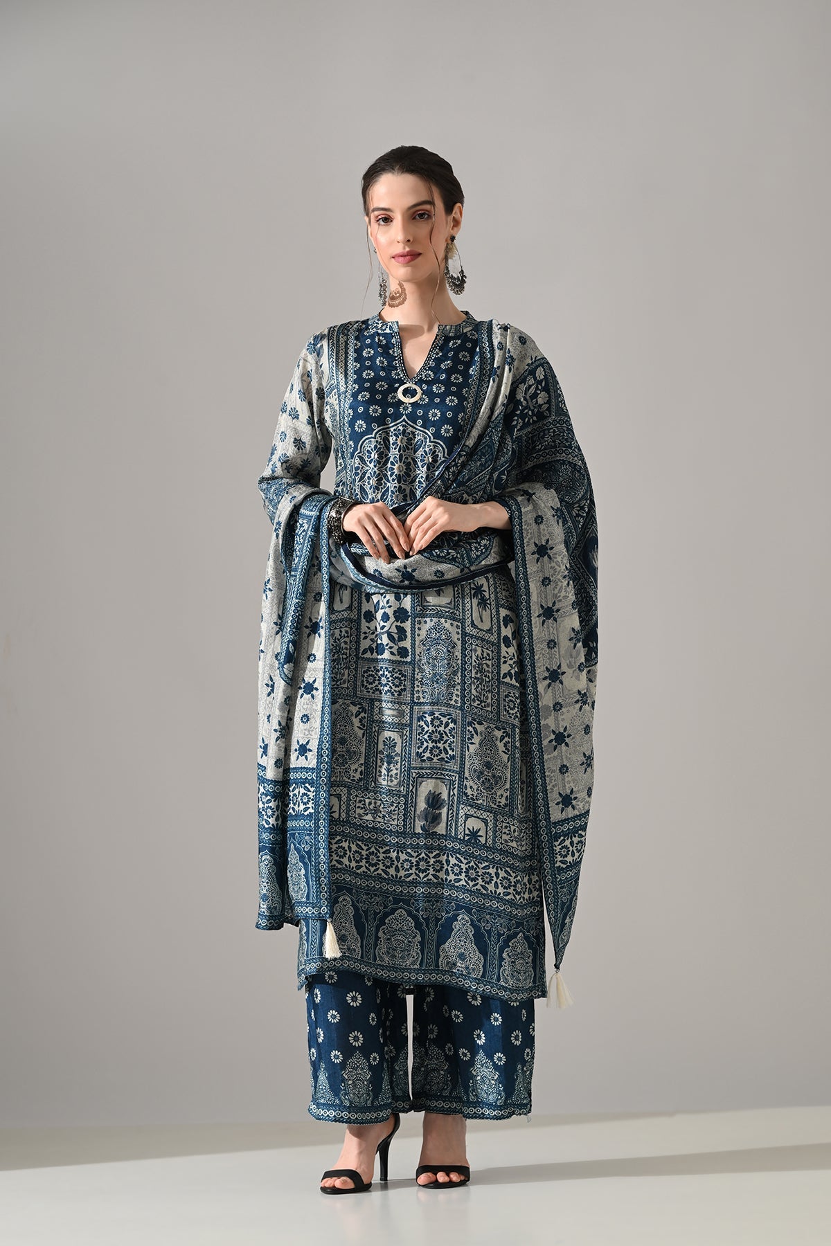 Blue Printed Kurta 3 Pcs Set