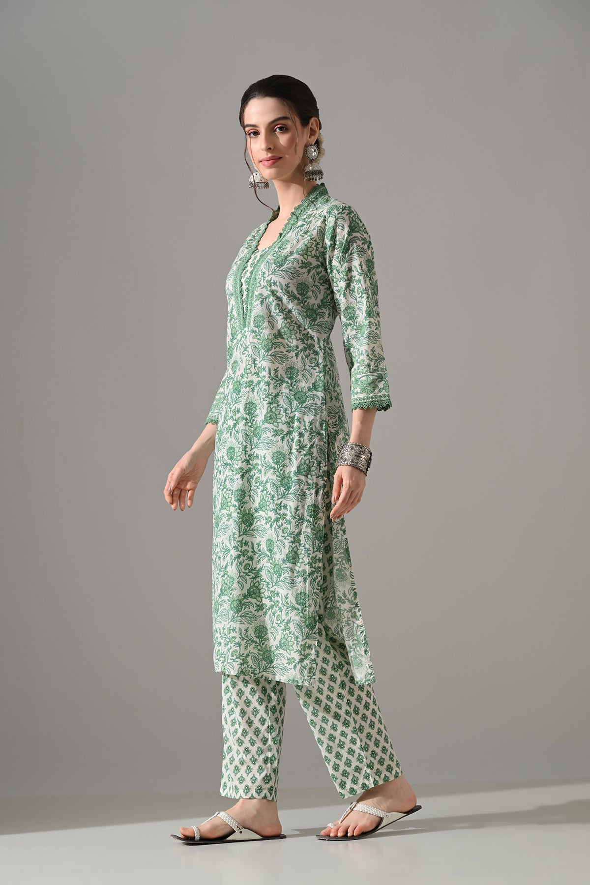 Cream Printed Kurta 2 Pcs Set