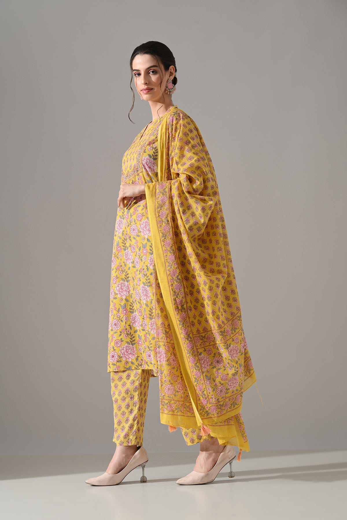 Yellow Printed Kurta 3 Pcs Set