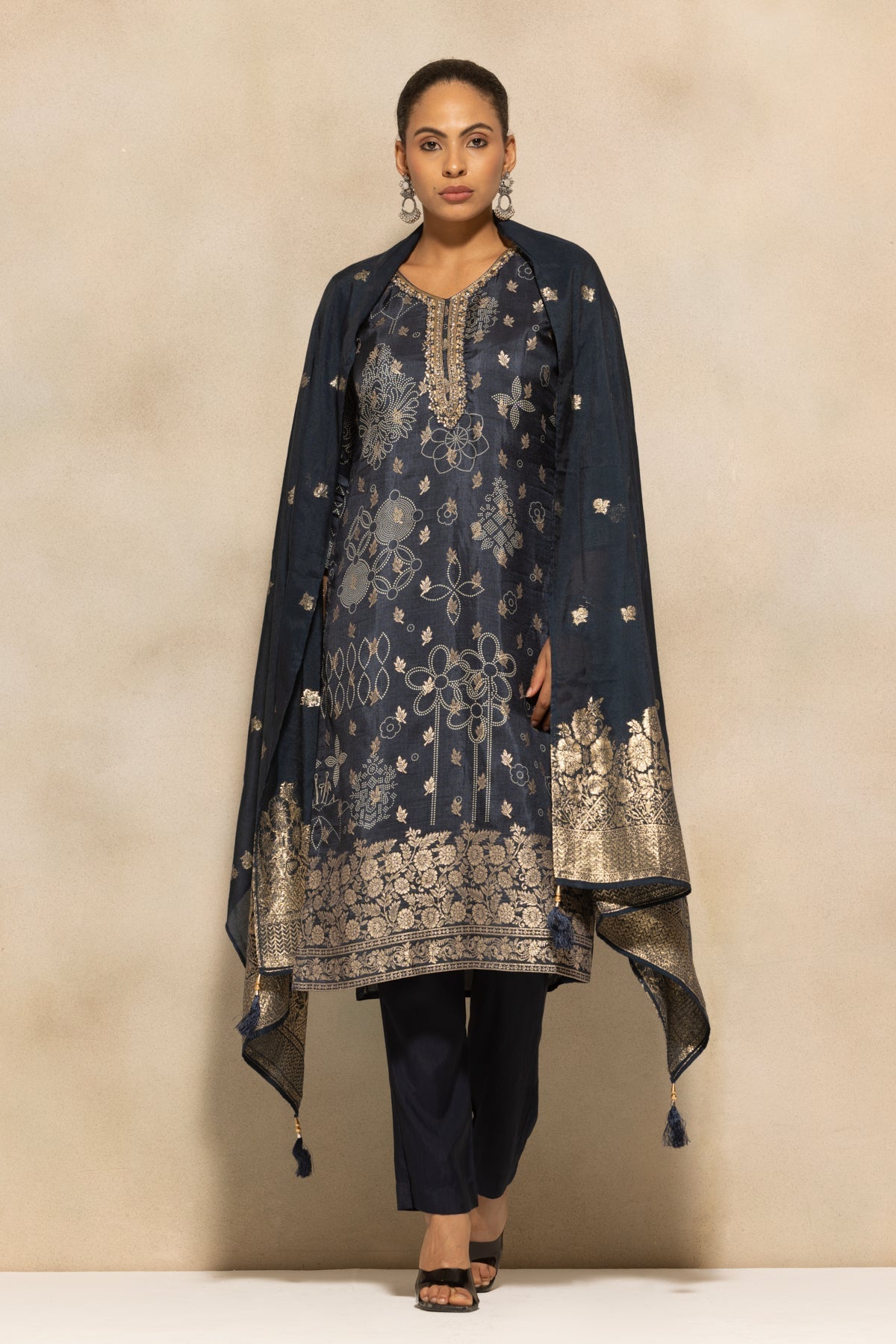 Blue Embellished Kurta 3 Pcs Set