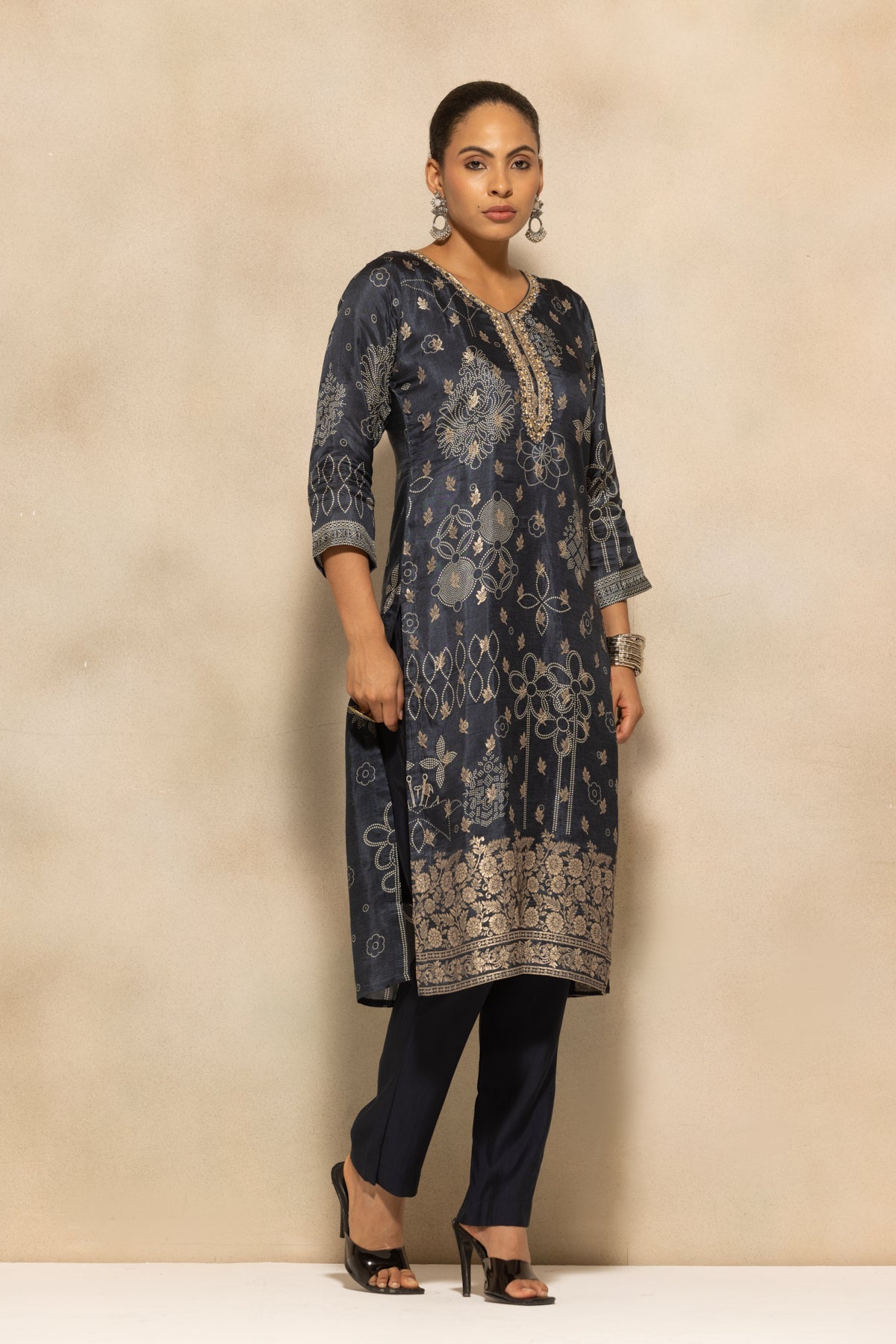 Blue Embellished Kurta 3 Pcs Set