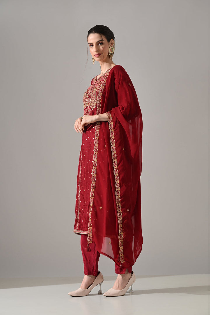 Maroon Embroidered Kurta 3 Pcs Set