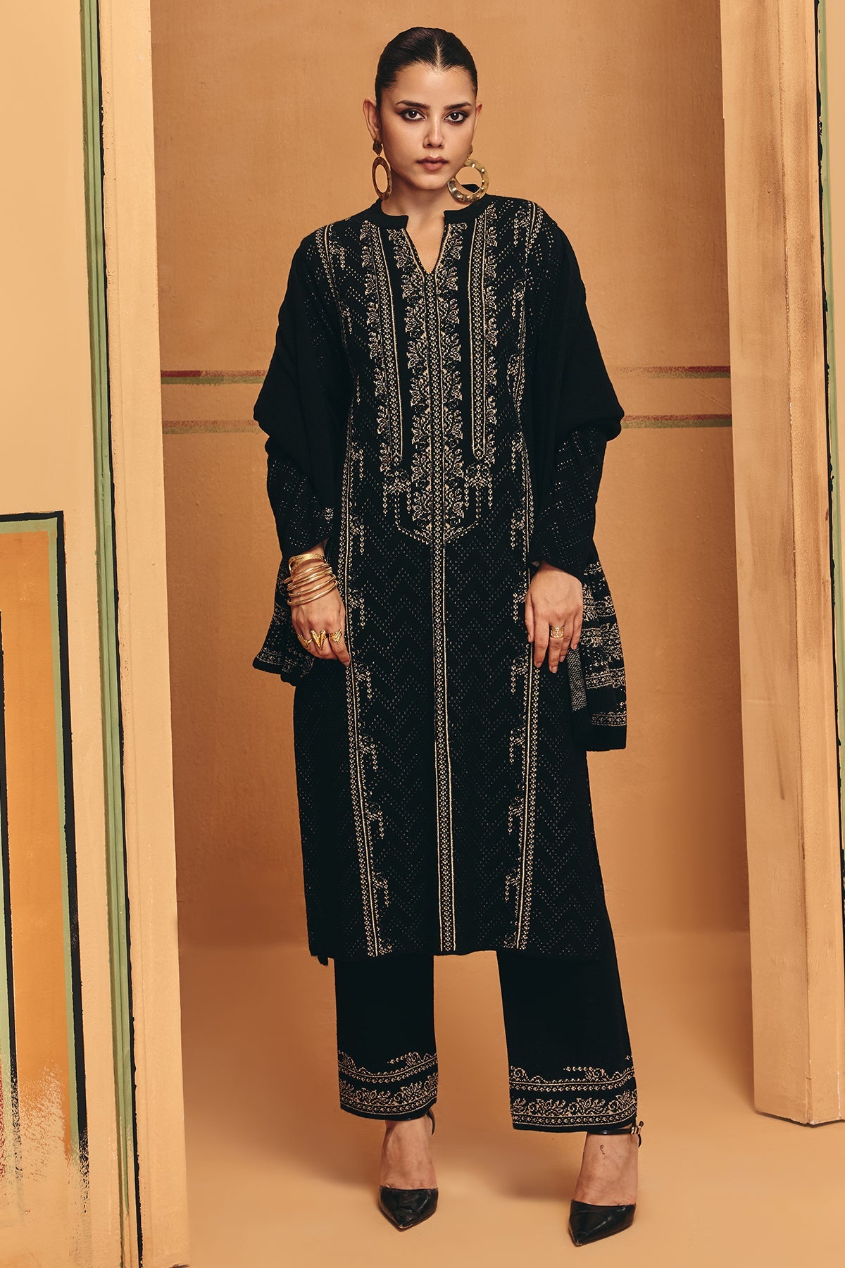 Winter Black Printed Ethnic Motifs Woven Kurta Set