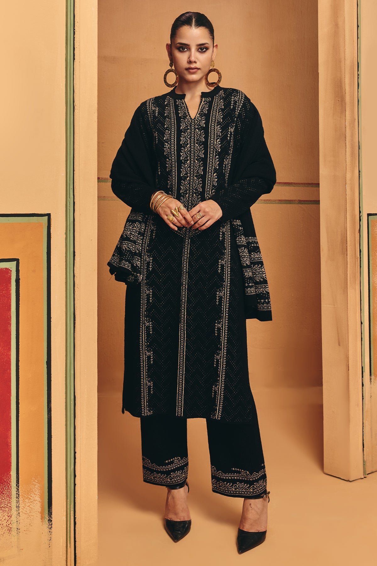 Winter Black Printed Ethnic Motifs Woven Kurta Set