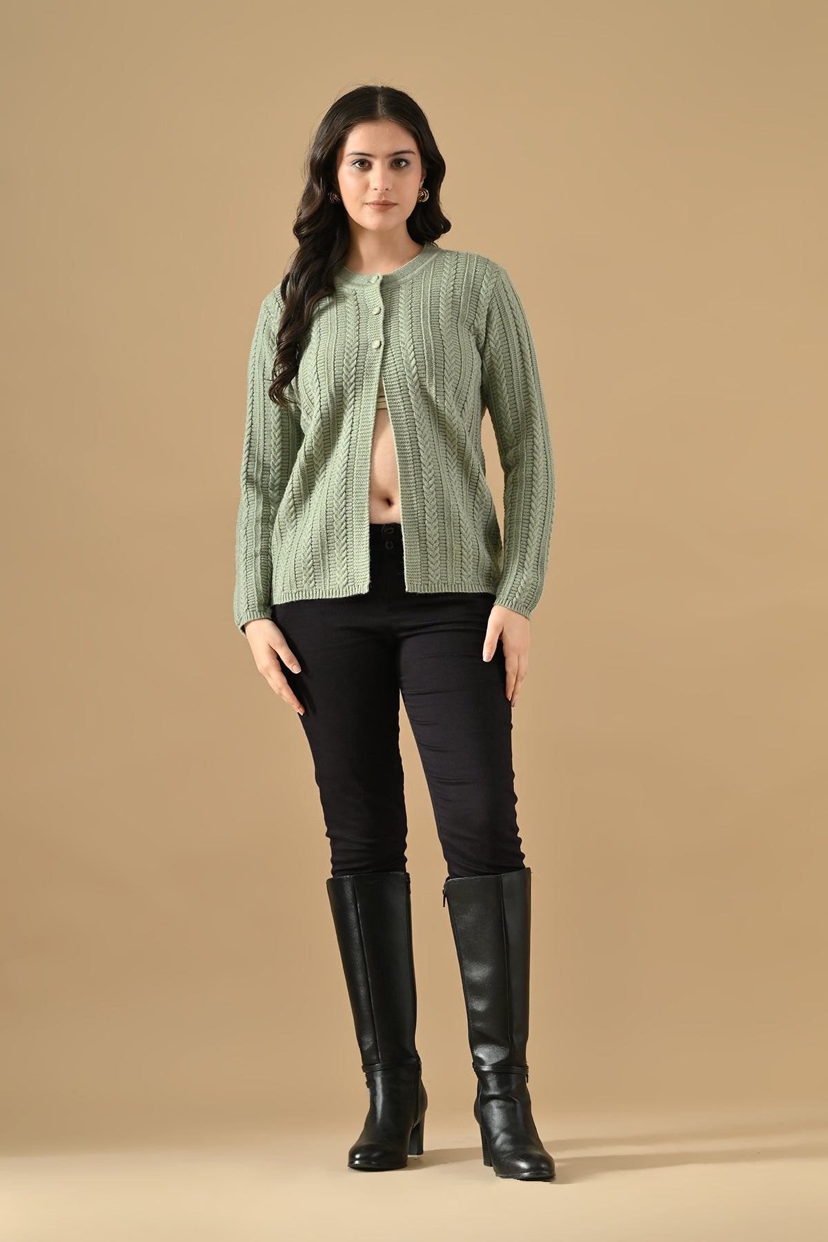 Winter Pista Knitted Button-Down Cardigan