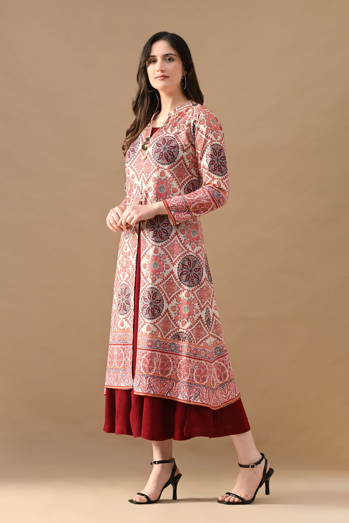 Winter Multi Printed Inner Shrug Set