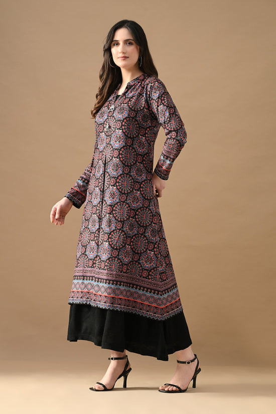 Winter Multi Printed Inner Shrug Set