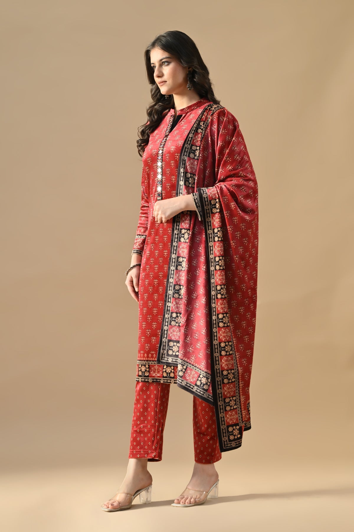 Winter Red Printed Velvet Kurta 3 Pcs Set