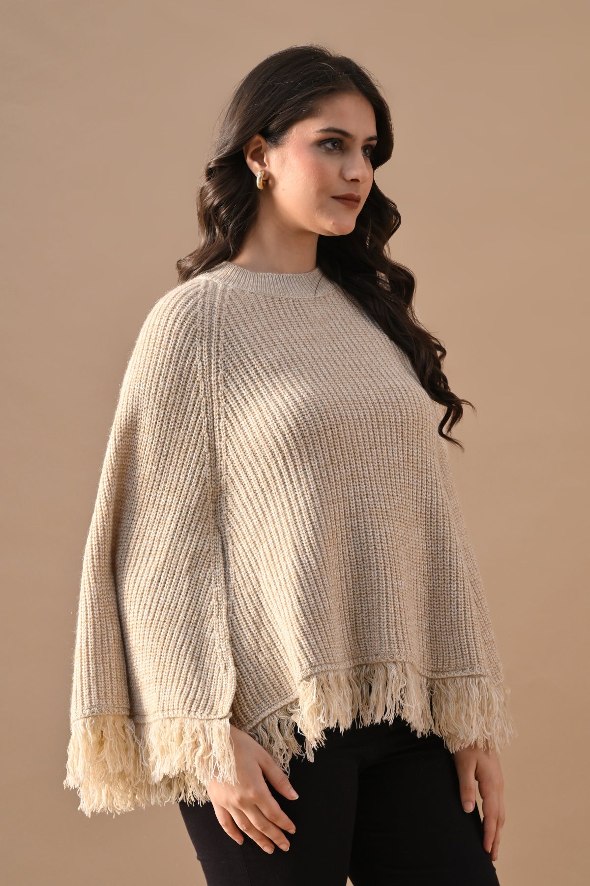 Winter Beige Knitted Poncho
