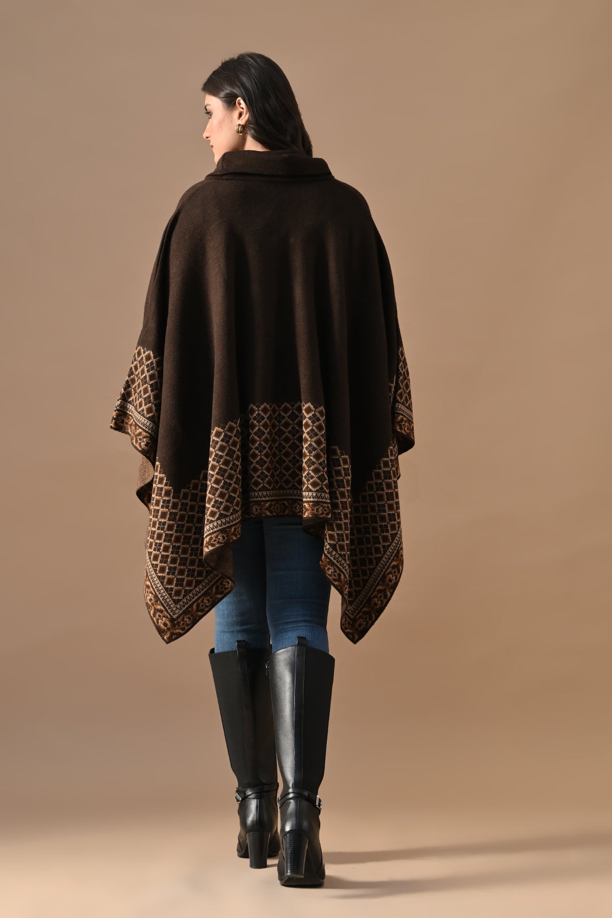 Winter Brown Woventurtleneck Poncho