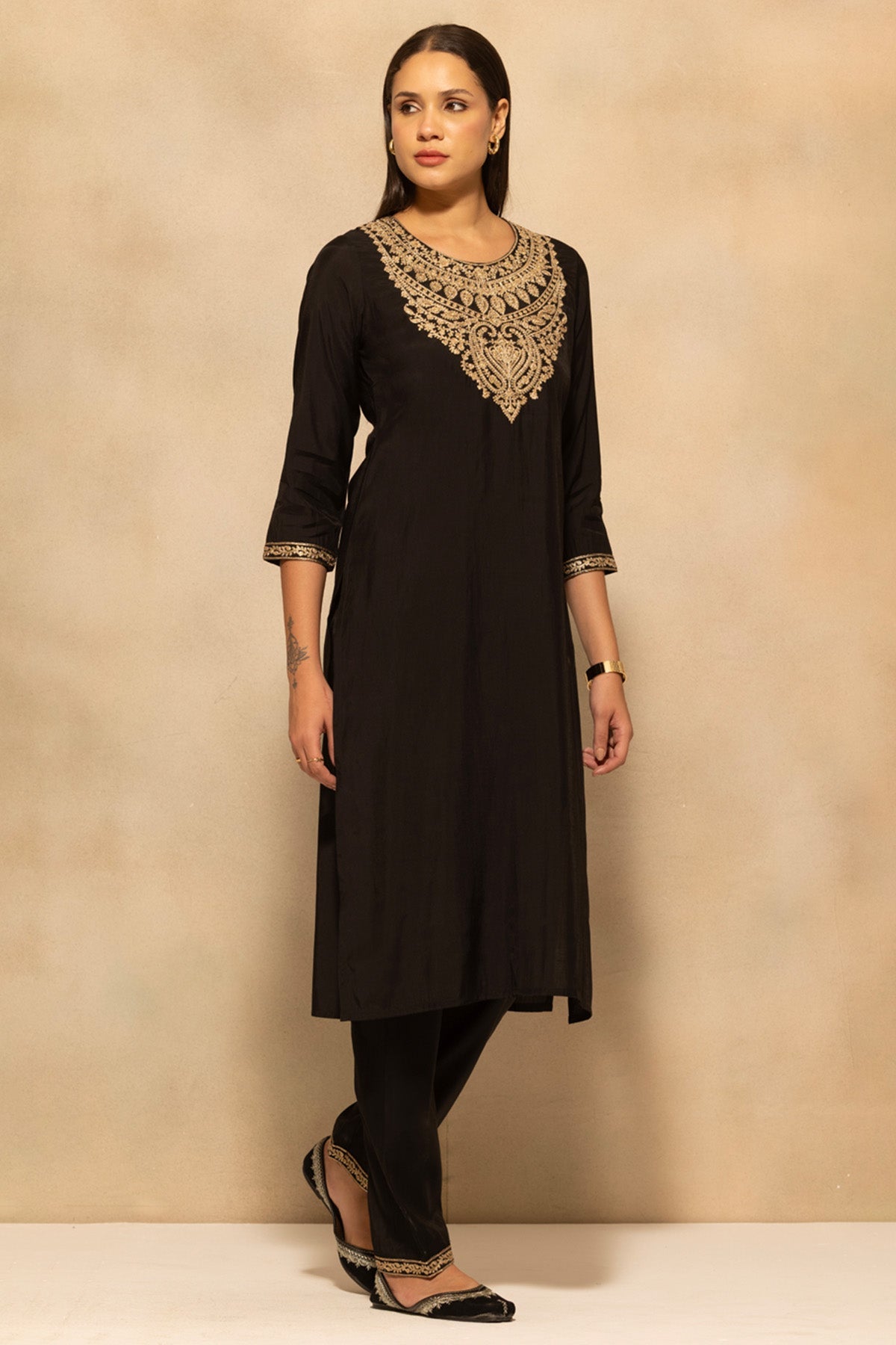 Black Metallic Zari Embroidered Kurta 3 Pcs Set