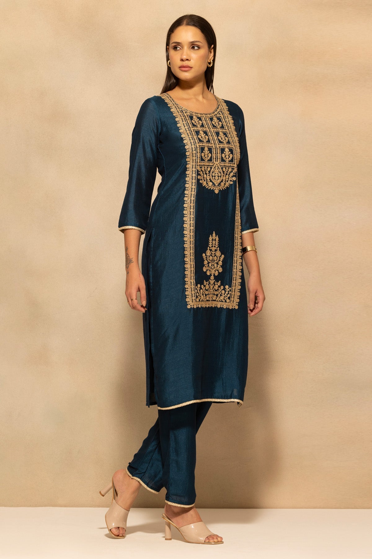 Teal Blue Embroidered Kurta 3 Pcs Set