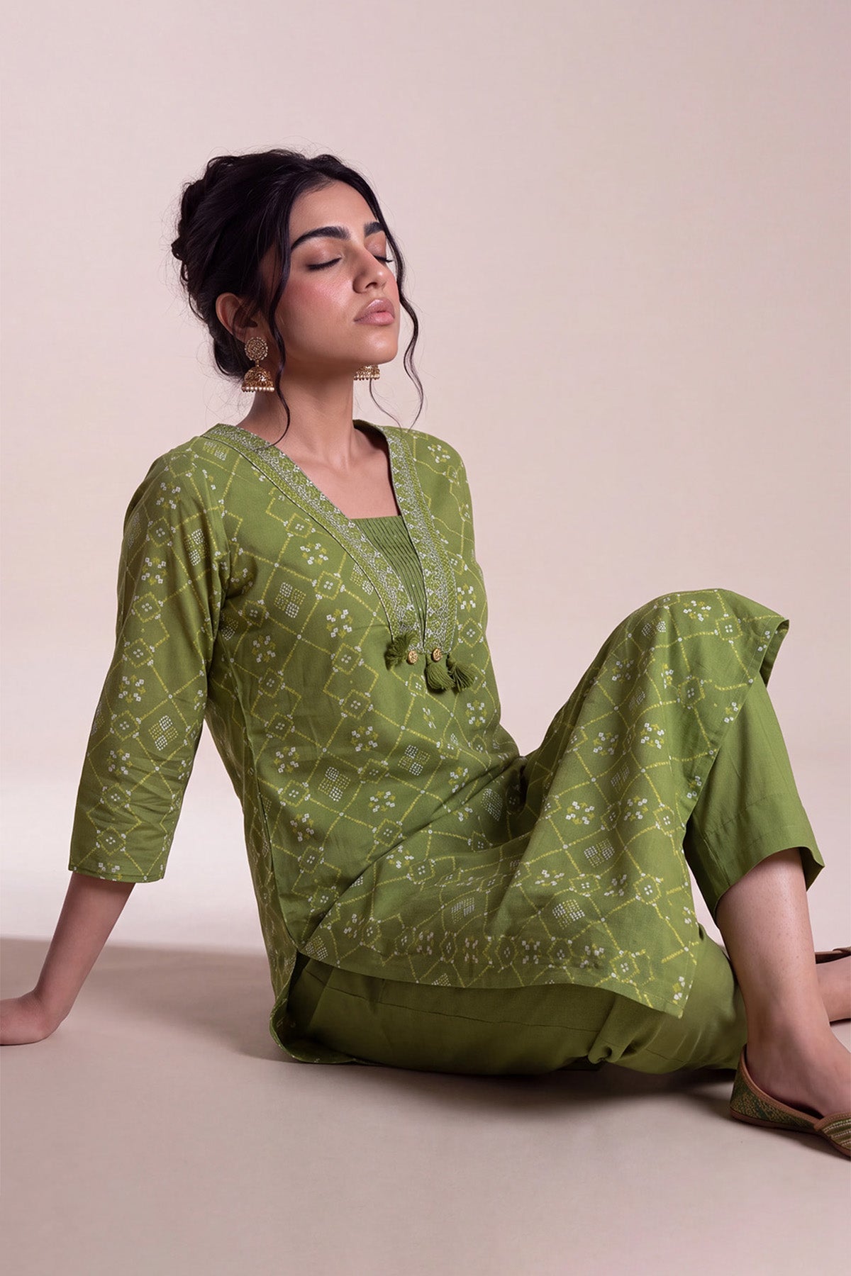 Olive Green Bandhani Print Kurta 2 Pcs Set
