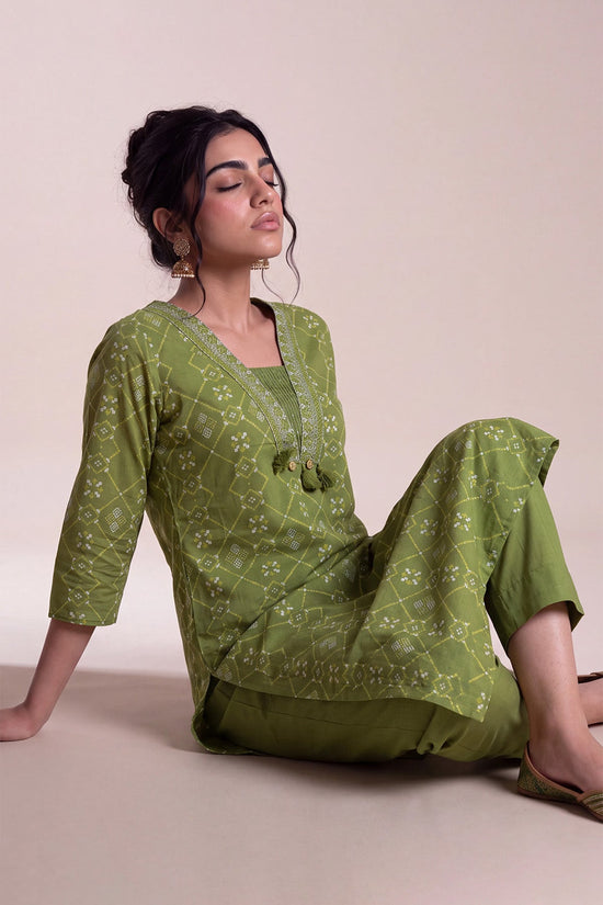 Olive Green Bandhani Print Kurta 2 Pcs Set