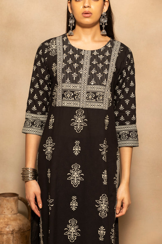 Black Floral Block Printed Kurta 3 Pcs Set