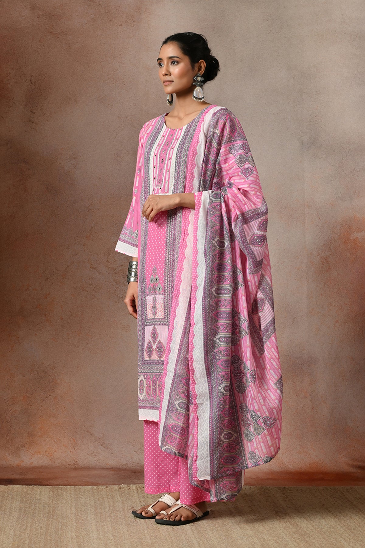 Pink Geometric & Floral Printed Kurta 3 Pcs Set