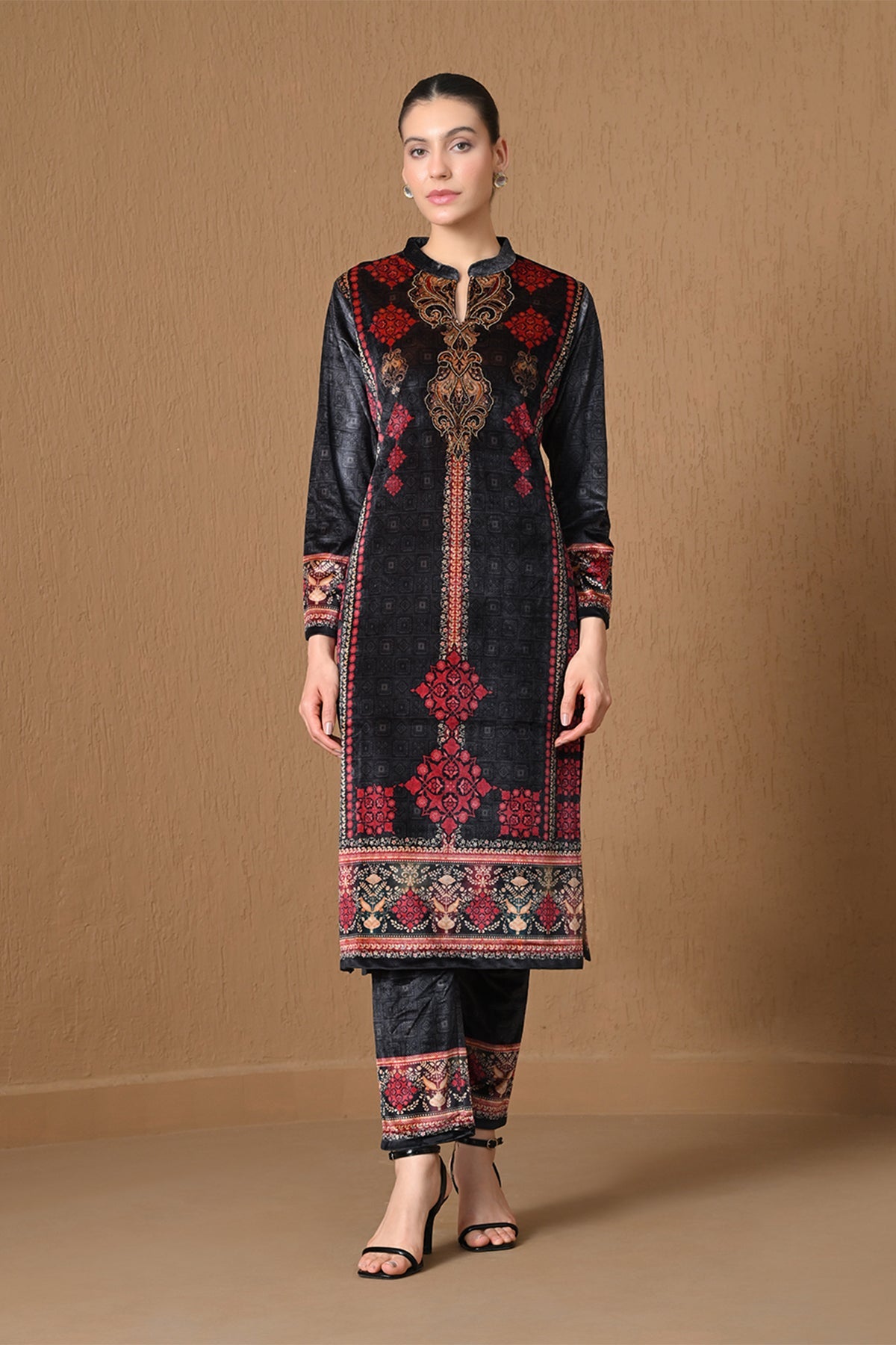 Winter Black Velvet Printed Kurta 3 Pcs Set