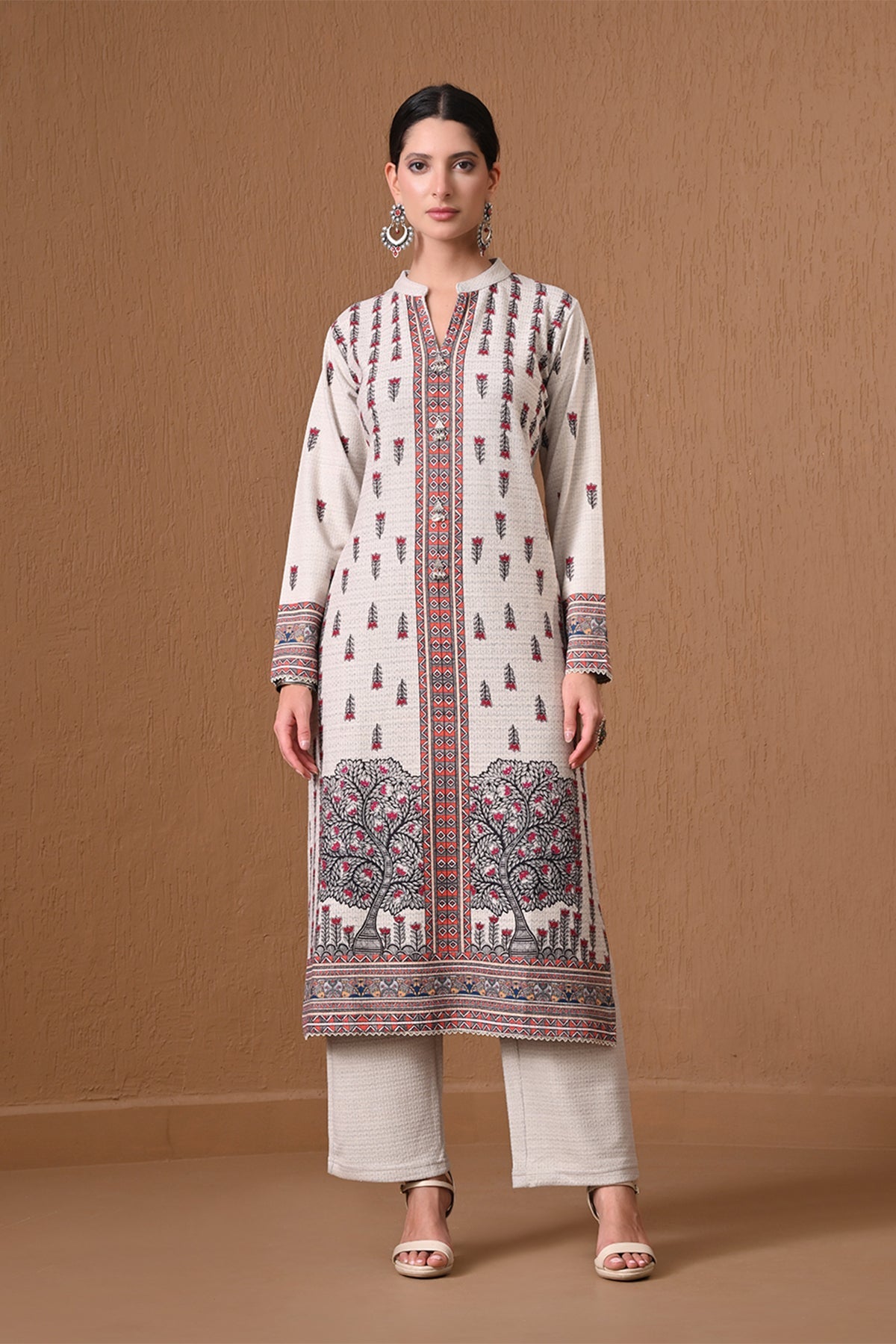 Winter Off White Printed Kurta 3 Pcs Set