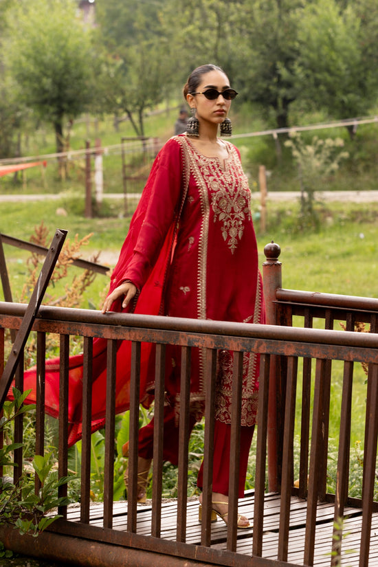 Maroon Gold-Embroidered 3 Pcs Kurta Set