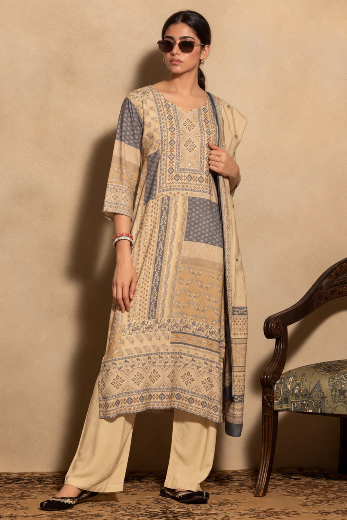 Beige Patchwork Printed 3 Pcs Kurta Set