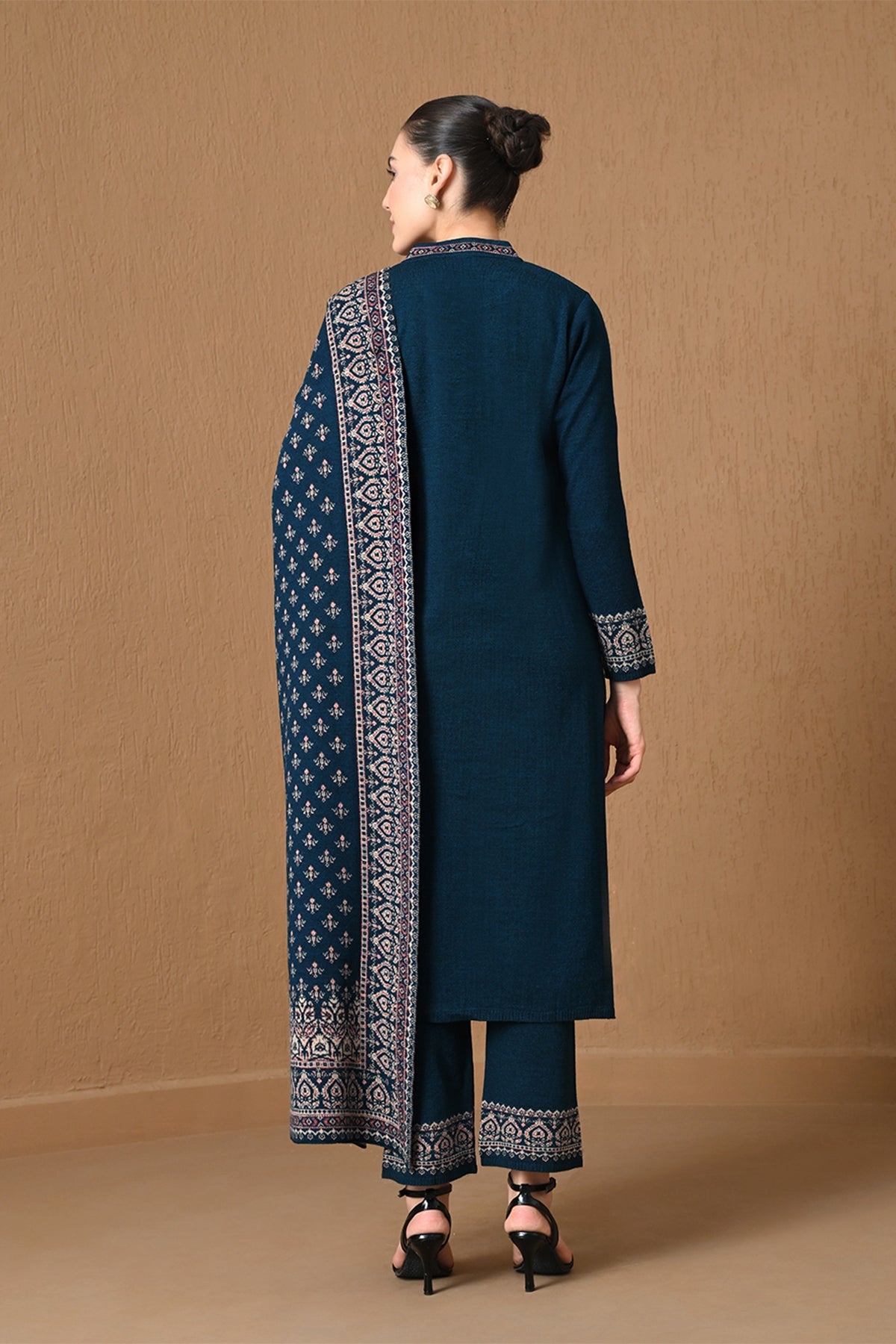 Winter Green Jacquard Knitted Kurta 3 Pcs Set
