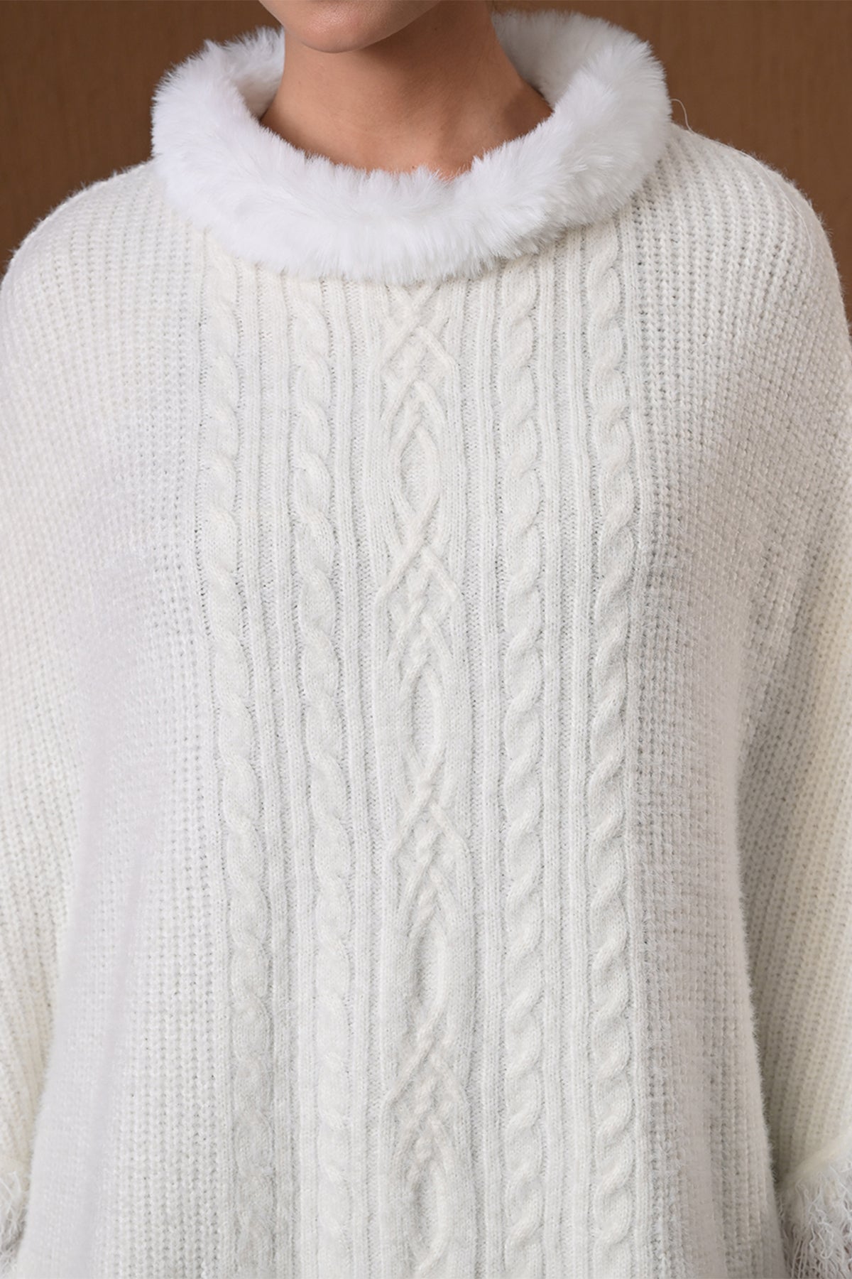 Winter Ivory Cream Cable-Knit Faux Fur Poncho