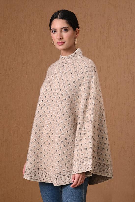 Winter Beige Geometric Polka-Dot Poncho