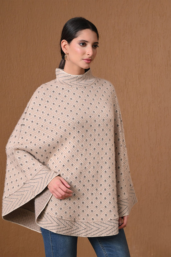 Winter Beige Geometric Polka-Dot Poncho