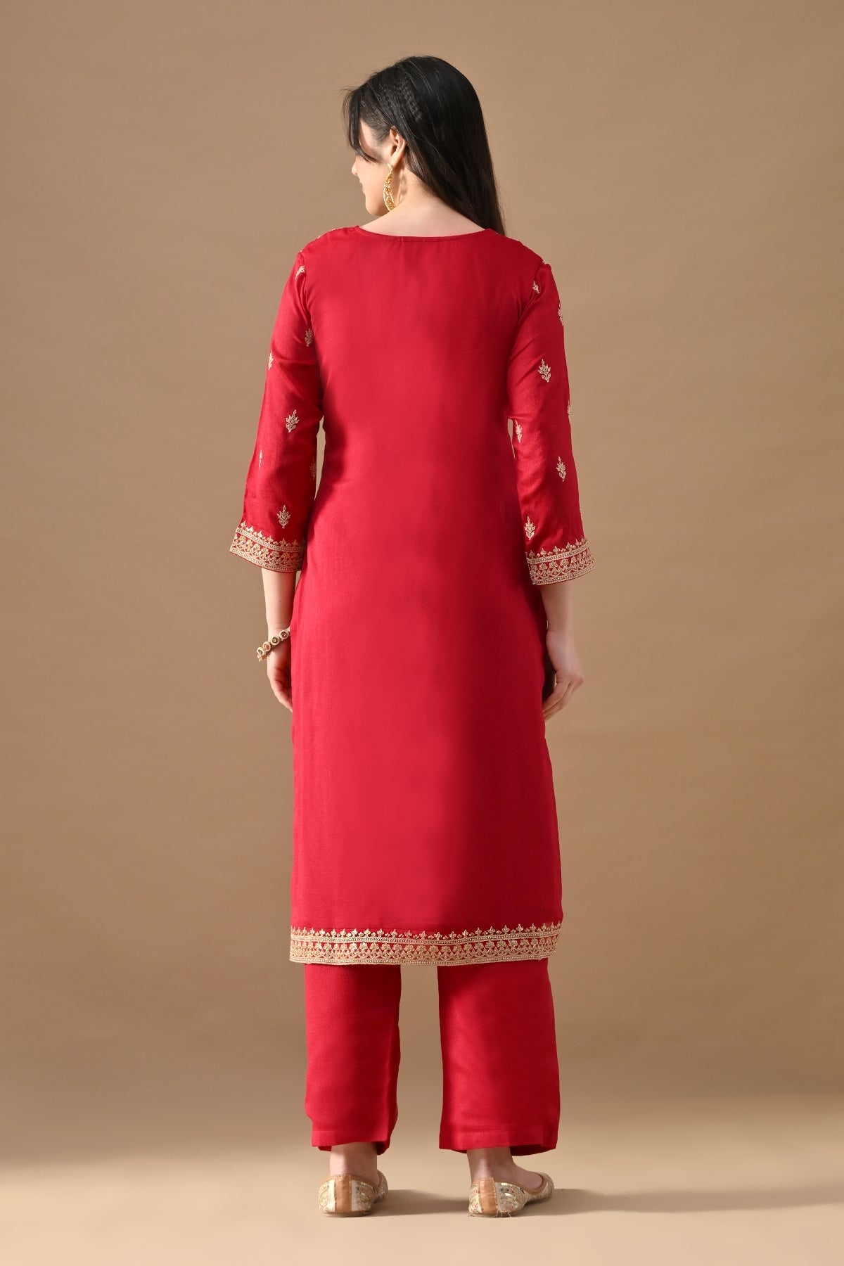 Pink Embroidered Kurta 3 Pcs Set
