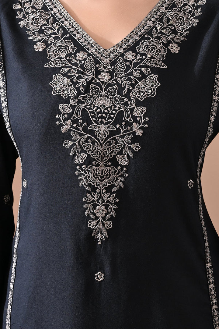 Black Embroidered Kurta Set