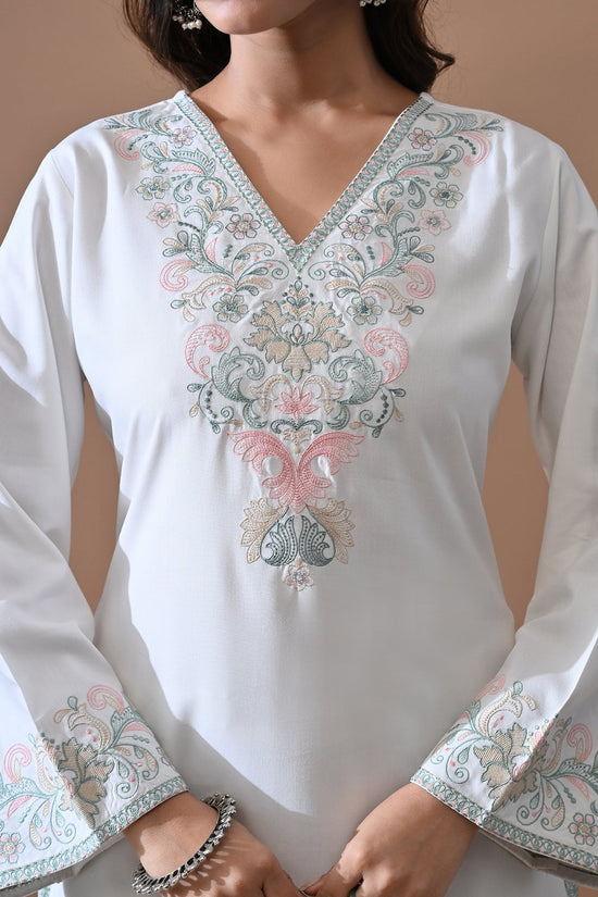 Cream Embroidered Kurta Set (2 Piece)