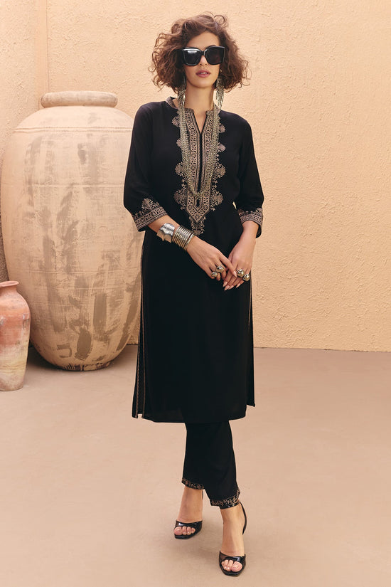 Black Embroidered Kurta 2 Pcs Set