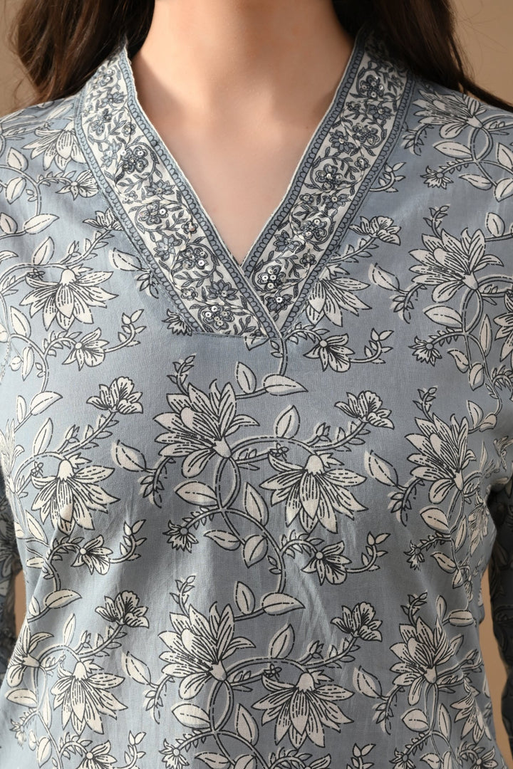 Blue Printed Kurta Set (2 Piece)
